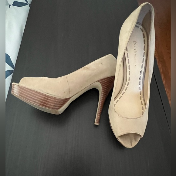 Enzo Angiolini "EaSully" Nude Leather Peep Toe Pumps 9M - Picture 4 of 11
